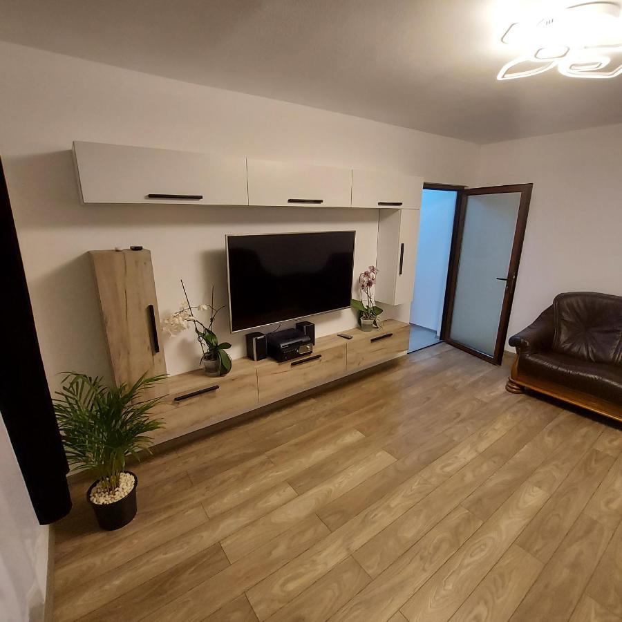 Apartament Antonias Fagaras Bagian luar foto